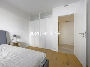 Pronájem bytu 3+kk, Praha - Vysočany, Na Krocínce, 69 m2