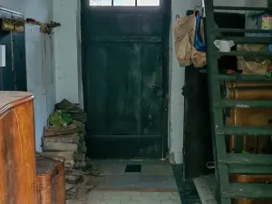 Pronájem skladu, Šumice, 141 m2