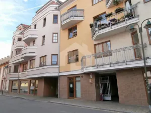 Pronájem bytu 1+kk, České Budějovice - České Budějovice 6, Jeronýmova, 38 m2