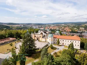 Prodej komerčního pozemku, Příbram - Příbram II, Květenská, 819 m2