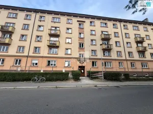 Prodej bytu 2+1, Pardubice - Zelené Předměstí, náměstí Dukelských hrdinů, 57 m2