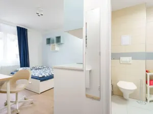 Pronájem bytu 1+kk, Praha - Krč, Čerčanská, 30 m2