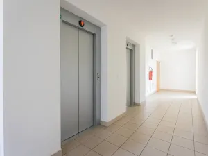 Pronájem bytu 1+kk, Praha - Michle, V dolině, 40 m2