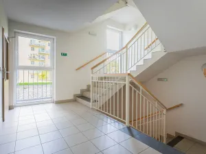 Pronájem bytu 1+kk, Praha - Michle, V dolině, 40 m2