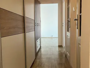Pronájem bytu 2+1, Kladno, Litevská, 62 m2