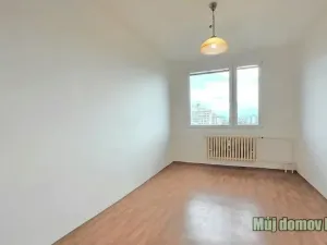 Pronájem bytu 3+kk, Praha - Kobylisy, Famfulíkova, 68 m2