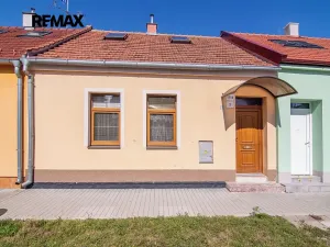 Prodej rodinného domu, Břeclav, náměstí Petra Bezruče, 70 m2