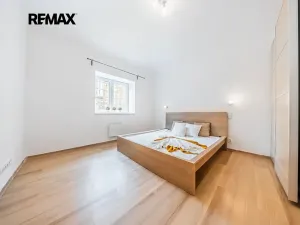 Prodej bytu 2+kk, Hostivice, Čsl. armády, 43 m2