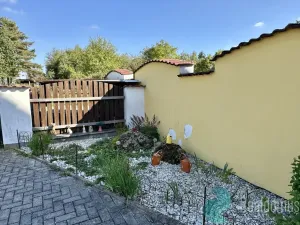 Pronájem rodinného domu, Homole, K Lesu, 90 m2