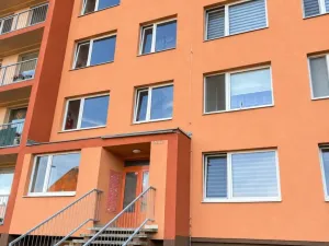 Pronájem bytu 2+kk, Žatec, Písečná, 40 m2