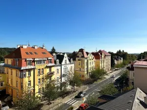 Prodej bytu 3+1, Mariánské Lázně, Hlavní třída, 89 m2