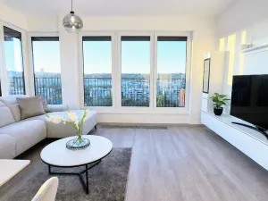 Pronájem bytu 2+kk, Praha - Hloubětín, Poděbradská, 67 m2