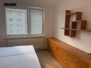 Pronájem bytu 3+1, Zlín, Větrná, 75 m2