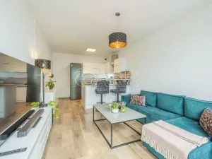 Prodej bytu 2+kk, Praha - Stodůlky, Svitákova, 62 m2