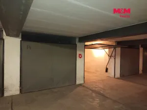 Pronájem garáže, Plzeň - Skvrňany, Vojanova, 17 m2