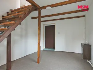 Pronájem kanceláře, Chotusice, 66 m2