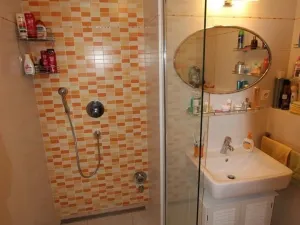 Pronájem bytu 2+kk, Praha - Uhříněves, V bytovkách, 60 m2