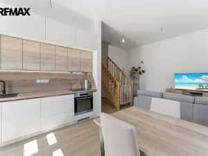 Prodej bytu 4+kk, Hradec Králové - Pražské Předměstí, U Koruny, 110 m2