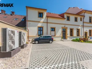 Prodej bytu 4+kk, Hradec Králové - Pražské Předměstí, U Koruny, 110 m2