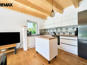 Prodej rodinného domu, Hradec Králové - Pražské Předměstí, U Koruny, 110 m2