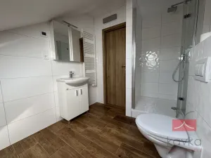 Pronájem bytu 2+kk, Humpolec, Dolní náměstí, 61 m2