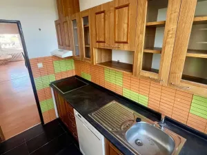 Pronájem bytu 3+1, Praha - Bubeneč, Jednořadá, 90 m2