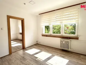 Pronájem bytu 1+1, Louny, Slovenského národního povstání, 38 m2