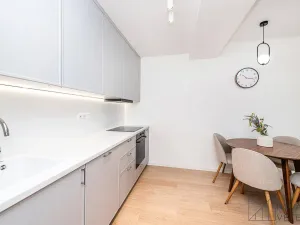 Prodej bytu 3+kk, Praha - Vršovice, K louži, 55 m2