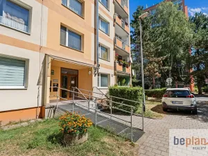 Prodej bytu 3+1, Děčín, Jezdecká, 64 m2
