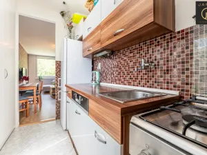 Prodej bytu 3+1, Praha - Kobylisy, Jelínkova, 61 m2