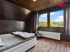 Prodej rodinného domu, Klokočí, 240 m2