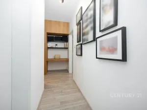 Pronájem bytu 2+kk, Praha - Hrdlořezy, Učňovská, 51 m2