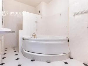 Prodej bytu 3+1, Teplice, Trnovanská, 70 m2