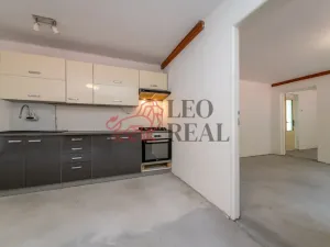 Prodej rodinného domu, Načeradec - Dolní Lhota, 321 m2