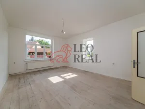 Prodej rodinného domu, Načeradec - Dolní Lhota, 321 m2