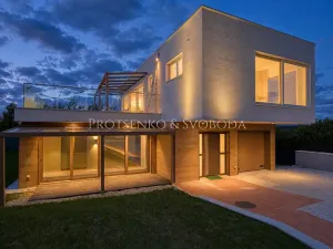 Prodej rodinného domu, Vysoký Újezd, U Rybníčka, 342 m2