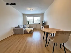Pronájem bytu 2+kk, Chrudim, V Hliníkách, 48 m2