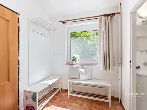 Prodej rodinného domu, Praha - Třeboradice, Šircova, 306 m2
