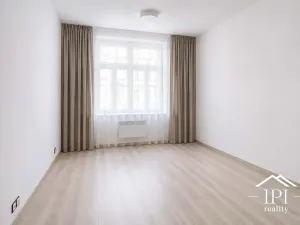 Pronájem bytu 2+kk, Praha - Holešovice, Veverkova, 55 m2