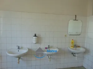 Pronájem výrobních prostor, Skuteč, Zvěřinova, 311 m2