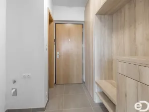 Pronájem bytu 2+kk, Praha - Dolní Chabry, K Beranovu, 74 m2