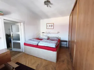 Prodej bytu 2+1, Karlovy Vary - Dvory, V. Meerwalda, 74 m2
