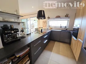 Prodej rodinného domu, Sulice, Staroželivecká, 157 m2