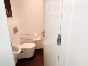Prodej kanceláře, Jesenice, Nákupní, 80 m2