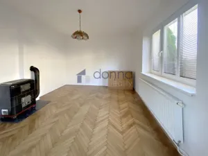 Pronájem bytu 2+1, Praha, Formanská, 70 m2