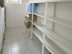 Pronájem bytu 2+1, Praha, Formanská, 70 m2
