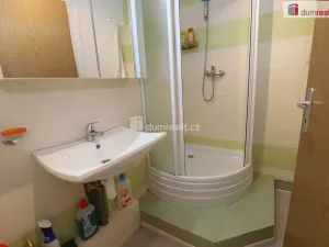 Pronájem bytu 1+1, Karlovy Vary, Kolmá, 35 m2