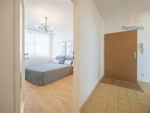 Prodej bytu 3+kk, Praha - Hostavice, U Hostavického potoka, 64 m2