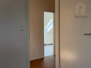 Prodej rodinného domu, Rostoklaty, 137 m2