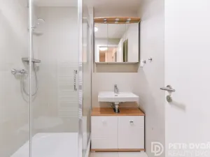 Pronájem bytu 2+kk, Praha - Strašnice, Počernická, 40 m2